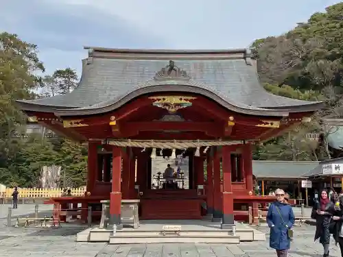 鶴岡八幡宮の本殿・本堂