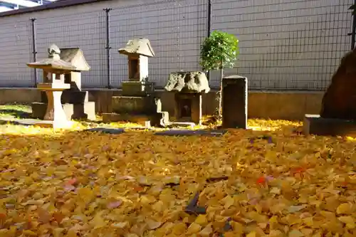 晴門田神社の末社・摂社