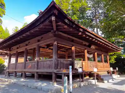 久津八幡宮の本殿・本堂