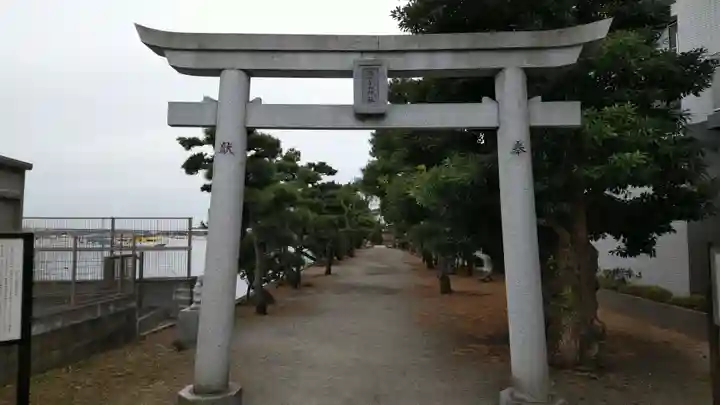 琵琶島神社の鳥居