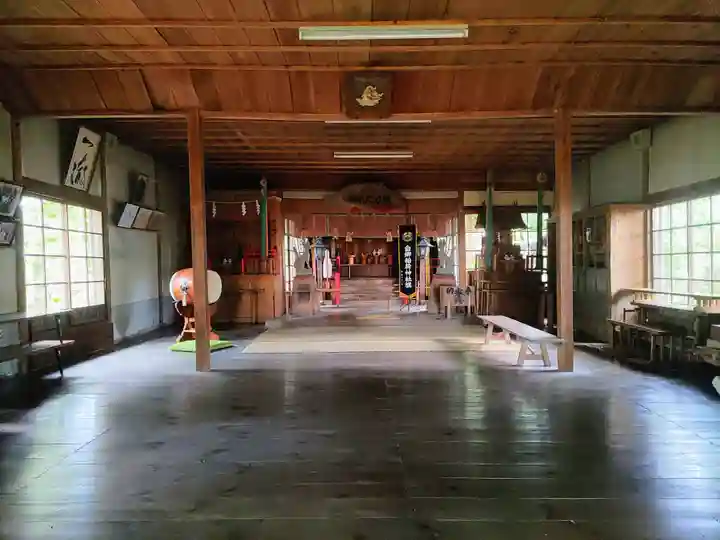 白郷稲荷神社の本殿・本堂
