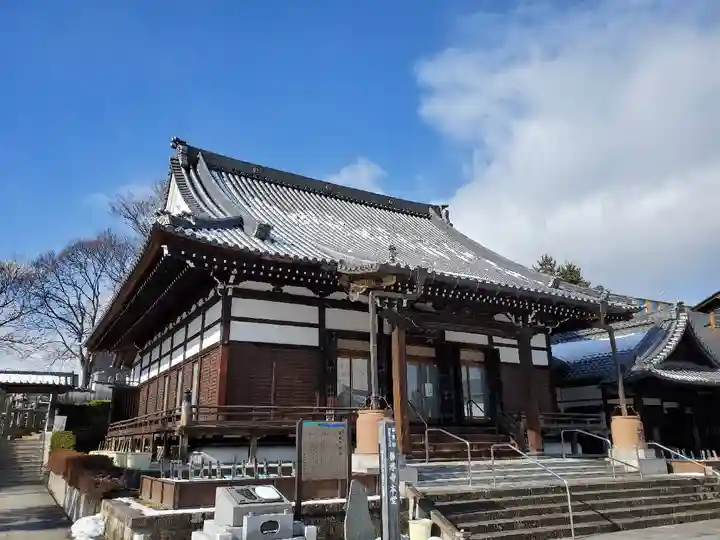 善導寺の本殿・本堂