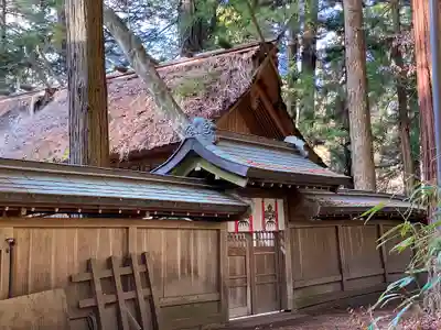 諏訪大社下社春宮の本殿・本堂