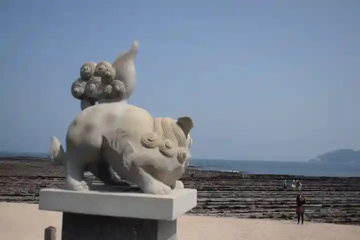 青島神社(青島神宮)の狛犬