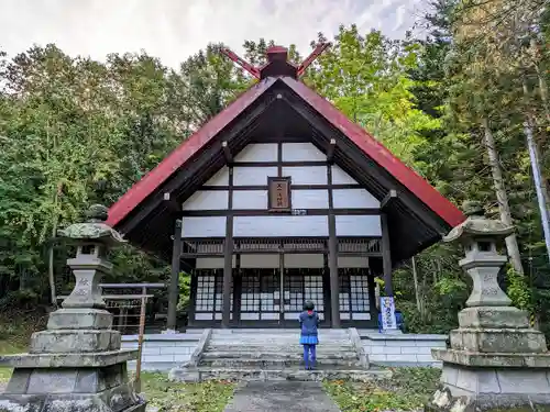 定山渓神社の本殿