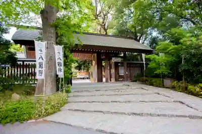 阿佐ヶ谷神明宮の山門・神門