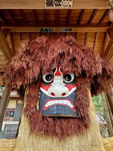 明石神社の像