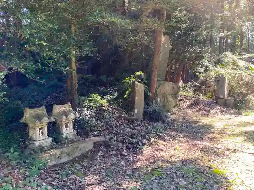 鴨大神御子神主玉神社の末社