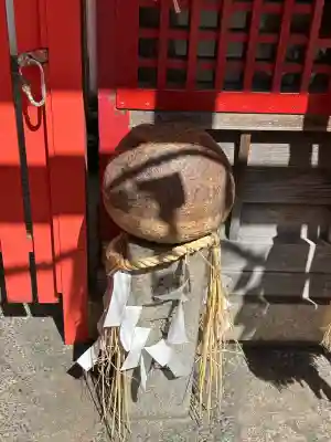 歯神社の{uncategorized: "未分類", other: "その他", undefined: "問題あり", building: "その他建物", grave: "お墓", sacred_gate: "鳥居", guardian: "狛犬", statue: "像", buddha: "仏像", history: "歴史", nature: "自然", garden: "庭園", animal: "動物", pagoda: "塔", temizu: "手水舎", mountain_gate: "山門・神門", sanctuary: "本殿・本堂", subordinate: "末社・摂社", art: "芸術", scenery: "景色", jizo: "地蔵", ema: "絵馬", goshuin: "御朱印", omikuji: "おみくじ", items: "授与品その他", amulet: "お守り", goshuincho: "御朱印帳", eats: "食事", festival: "お祭り", votive_dance: "神楽", shichigosan: "七五三参", wedding: "結婚式", experience: "体験その他", initially: "初詣", around: "周辺", anti_infection: "感染症対策"}