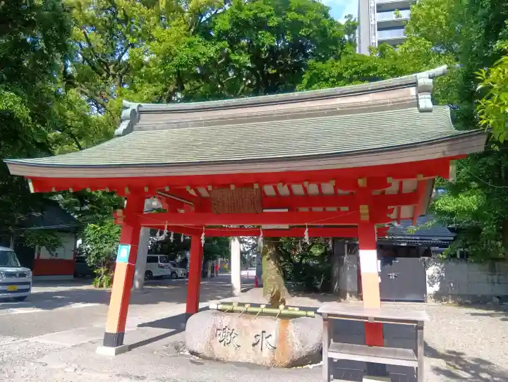 金神社の{uncategorized: "未分類", other: "その他", undefined: "問題あり", building: "その他建物", grave: "お墓", sacred_gate: "鳥居", guardian: "狛犬", statue: "像", buddha: "仏像", history: "歴史", nature: "自然", garden: "庭園", animal: "動物", pagoda: "塔", temizu: "手水舎", mountain_gate: "山門・神門", sanctuary: "本殿・本堂", subordinate: "末社・摂社", art: "芸術", scenery: "景色", jizo: "地蔵", ema: "絵馬", goshuin: "御朱印", omikuji: "おみくじ", items: "授与品その他", amulet: "お守り", goshuincho: "御朱印帳", eats: "食事", festival: "お祭り", votive_dance: "神楽", shichigosan: "七五三参", wedding: "結婚式", experience: "体験その他", initially: "初詣", around: "周辺", anti_infection: "感染症対策"}