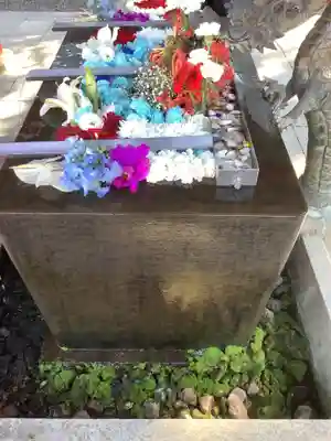 美濃國一宮　南宮大社の手水舎