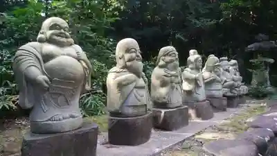 日枝神社の像