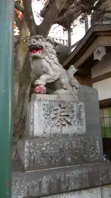 高尾山薬王院の狛犬