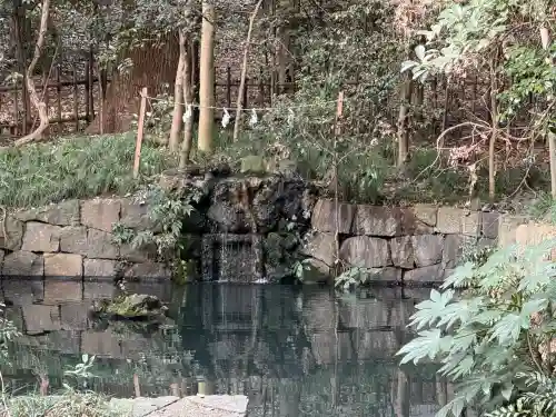 武蔵一宮氷川神社の{uncategorized: "未分類", other: "その他", undefined: "問題あり", building: "その他建物", grave: "お墓", sacred_gate: "鳥居", guardian: "狛犬", statue: "像", buddha: "仏像", history: "歴史", nature: "自然", garden: "庭園", animal: "動物", pagoda: "塔", temizu: "手水舎", mountain_gate: "山門・神門", sanctuary: "本殿・本堂", subordinate: "末社・摂社", art: "芸術", scenery: "景色", jizo: "地蔵", ema: "絵馬", goshuin: "御朱印", omikuji: "おみくじ", items: "授与品その他", amulet: "お守り", goshuincho: "御朱印帳", eats: "食事", festival: "お祭り", votive_dance: "神楽", shichigosan: "七五三参", wedding: "結婚式", experience: "体験その他", initially: "初詣", around: "周辺", anti_infection: "感染症対策"}