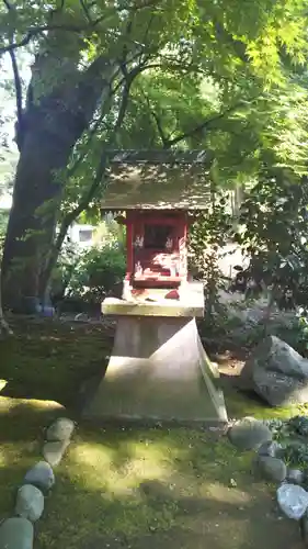 尾曳稲荷神社の末社