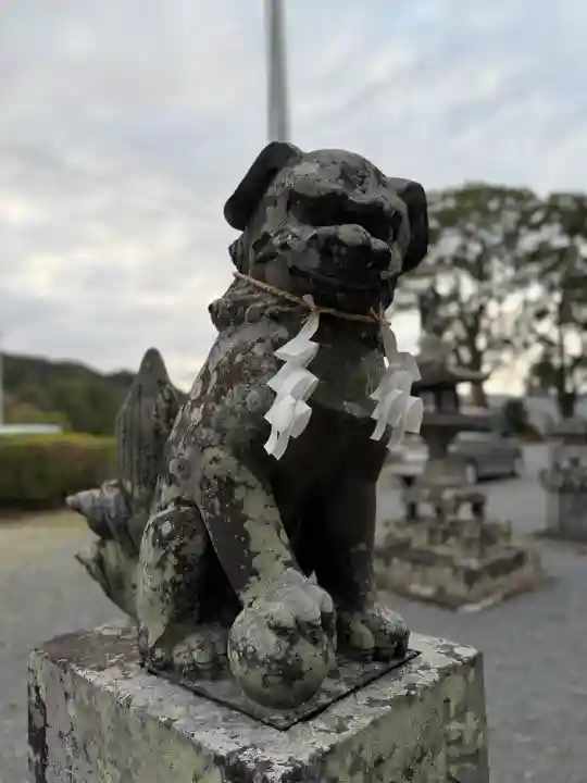 妙見神社の{uncategorized: "未分類", other: "その他", undefined: "問題あり", building: "その他建物", grave: "お墓", sacred_gate: "鳥居", guardian: "狛犬", statue: "像", buddha: "仏像", history: "歴史", nature: "自然", garden: "庭園", animal: "動物", pagoda: "塔", temizu: "手水舎", mountain_gate: "山門・神門", sanctuary: "本殿・本堂", subordinate: "末社・摂社", art: "芸術", scenery: "景色", jizo: "地蔵", ema: "絵馬", goshuin: "御朱印", omikuji: "おみくじ", items: "授与品その他", amulet: "お守り", goshuincho: "御朱印帳", eats: "食事", festival: "お祭り", votive_dance: "神楽", shichigosan: "七五三参", wedding: "結婚式", experience: "体験その他", initially: "初詣", around: "周辺", anti_infection: "感染症対策"}