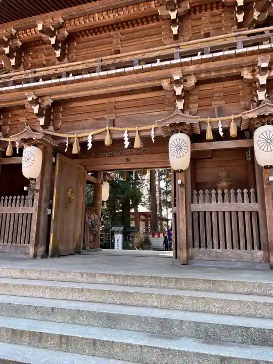 伊佐須美神社の山門・神門