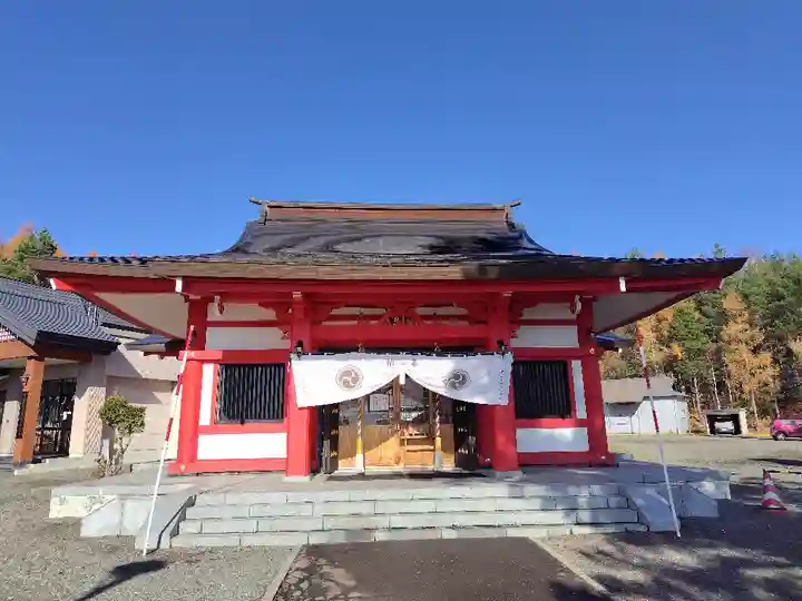 中富良野神社の本殿・本堂