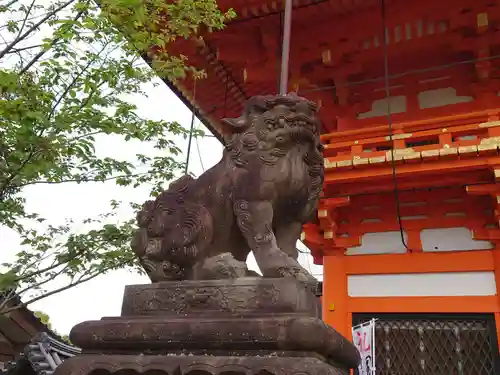 八坂神社(祇園さん)の狛犬