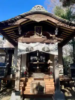 威光稲荷堂の{uncategorized: "未分類", other: "その他", undefined: "問題あり", building: "その他建物", grave: "お墓", sacred_gate: "鳥居", guardian: "狛犬", statue: "像", buddha: "仏像", history: "歴史", nature: "自然", garden: "庭園", animal: "動物", pagoda: "塔", temizu: "手水舎", mountain_gate: "山門・神門", sanctuary: "本殿・本堂", subordinate: "末社・摂社", art: "芸術", scenery: "景色", jizo: "地蔵", ema: "絵馬", goshuin: "御朱印", omikuji: "おみくじ", items: "授与品その他", amulet: "お守り", goshuincho: "御朱印帳", eats: "食事", festival: "お祭り", votive_dance: "神楽", shichigosan: "七五三参", wedding: "結婚式", experience: "体験その他", initially: "初詣", around: "周辺", anti_infection: "感染症対策"}