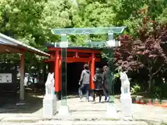 神徳稲荷神社の鳥居