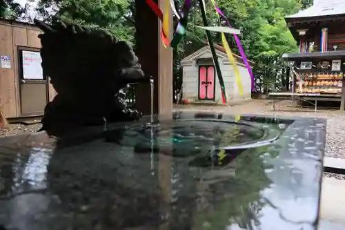 滑川神社 - 仕事と子どもの守り神の手水舎