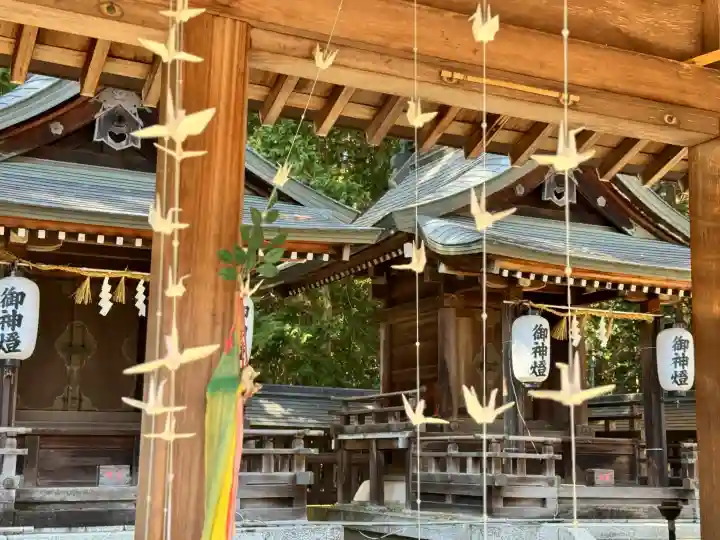 吉野神宮の{uncategorized: "未分類", other: "その他", undefined: "問題あり", building: "その他建物", grave: "お墓", sacred_gate: "鳥居", guardian: "狛犬", statue: "像", buddha: "仏像", history: "歴史", nature: "自然", garden: "庭園", animal: "動物", pagoda: "塔", temizu: "手水舎", mountain_gate: "山門・神門", sanctuary: "本殿・本堂", subordinate: "末社・摂社", art: "芸術", scenery: "景色", jizo: "地蔵", ema: "絵馬", goshuin: "御朱印", omikuji: "おみくじ", items: "授与品その他", amulet: "お守り", goshuincho: "御朱印帳", eats: "食事", festival: "お祭り", votive_dance: "神楽", shichigosan: "七五三参", wedding: "結婚式", experience: "体験その他", initially: "初詣", around: "周辺", anti_infection: "感染症対策"}