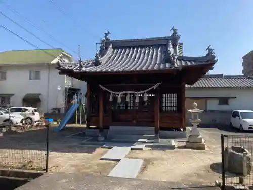 素鵞神社の本殿・本堂