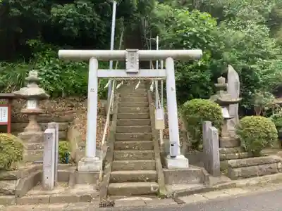 神明神社の鳥居