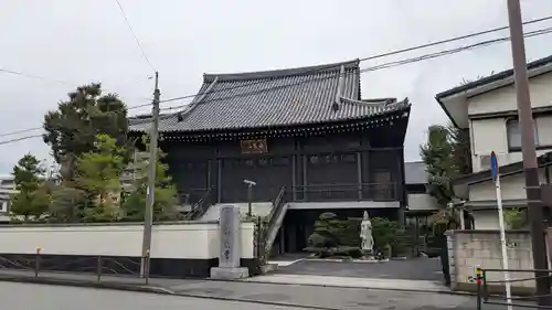 静翁寺の本殿