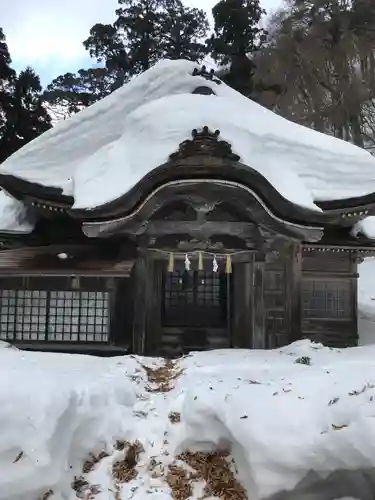 下山神社の本殿・本堂
