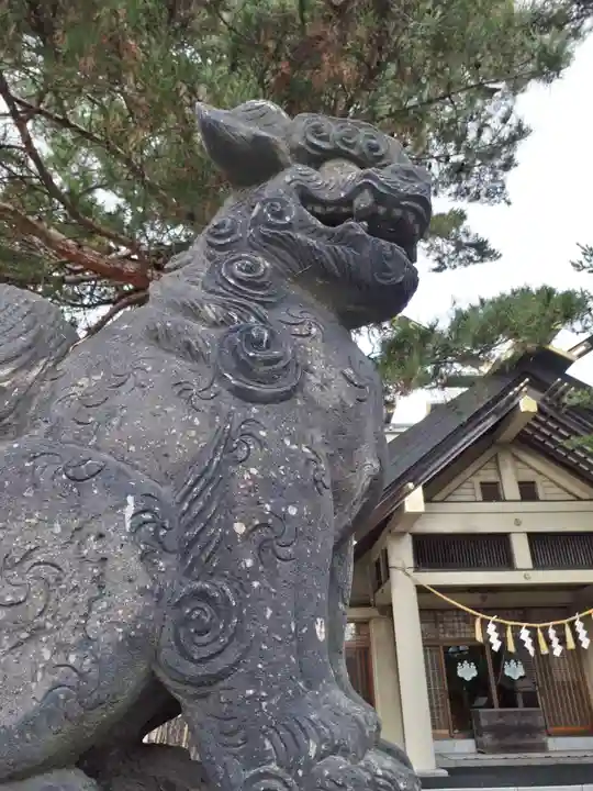 江別神社の狛犬