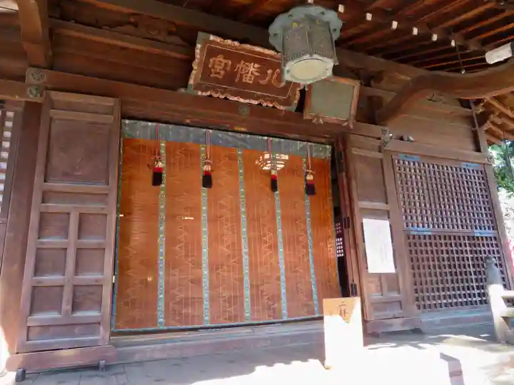 代々木八幡宮の本殿・本堂