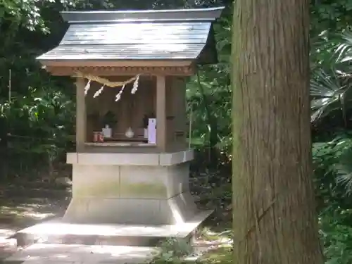 鎌足稲荷神社（鎌足稲荷社）の末社