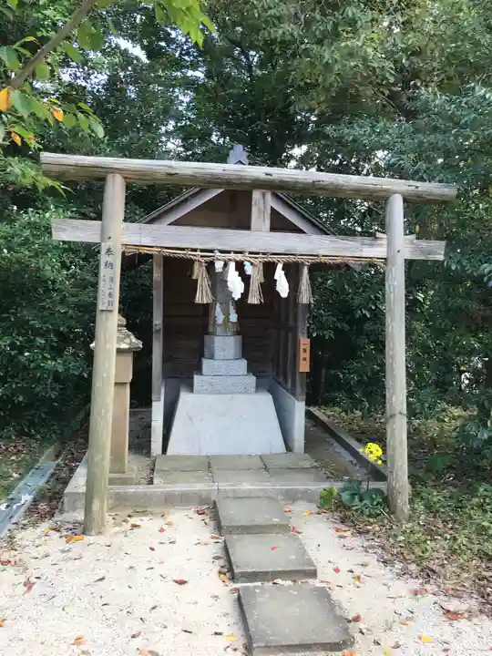 塩冶神社の末社・摂社