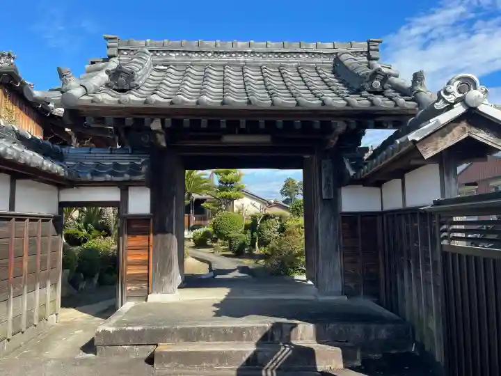 泰応寺の{uncategorized: "未分類", other: "その他", undefined: "問題あり", building: "その他建物", grave: "お墓", sacred_gate: "鳥居", guardian: "狛犬", statue: "像", buddha: "仏像", history: "歴史", nature: "自然", garden: "庭園", animal: "動物", pagoda: "塔", temizu: "手水舎", mountain_gate: "山門・神門", sanctuary: "本殿・本堂", subordinate: "末社・摂社", art: "芸術", scenery: "景色", jizo: "地蔵", ema: "絵馬", goshuin: "御朱印", omikuji: "おみくじ", items: "授与品その他", amulet: "お守り", goshuincho: "御朱印帳", eats: "食事", festival: "お祭り", votive_dance: "神楽", shichigosan: "七五三参", wedding: "結婚式", experience: "体験その他", initially: "初詣", around: "周辺", anti_infection: "感染症対策"}