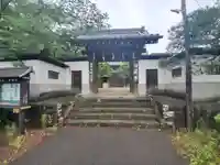 妙隆寺の山門・神門