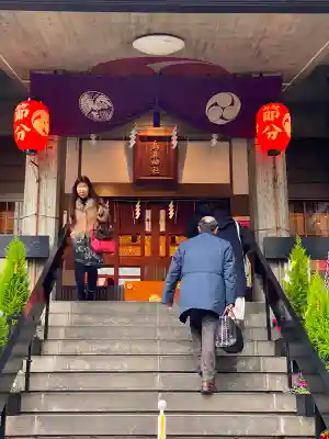 烏森神社の本殿・本堂