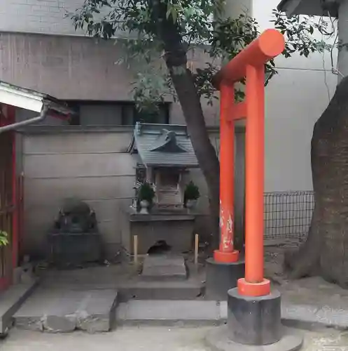 銀杏岡八幡神社の末社