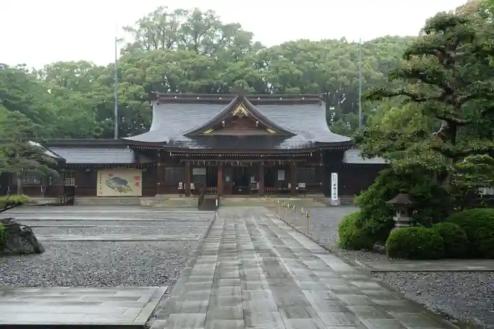 砥鹿神社(里宮)の本殿・本堂