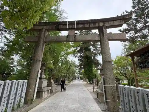 道明寺天満宮の{uncategorized: "未分類", other: "その他", undefined: "問題あり", building: "その他建物", grave: "お墓", sacred_gate: "鳥居", guardian: "狛犬", statue: "像", buddha: "仏像", history: "歴史", nature: "自然", garden: "庭園", animal: "動物", pagoda: "塔", temizu: "手水舎", mountain_gate: "山門・神門", sanctuary: "本殿・本堂", subordinate: "末社・摂社", art: "芸術", scenery: "景色", jizo: "地蔵", ema: "絵馬", goshuin: "御朱印", omikuji: "おみくじ", items: "授与品その他", amulet: "お守り", goshuincho: "御朱印帳", eats: "食事", festival: "お祭り", votive_dance: "神楽", shichigosan: "七五三参", wedding: "結婚式", experience: "体験その他", initially: "初詣", around: "周辺", anti_infection: "感染症対策"}