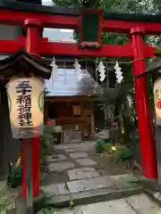 五十稲荷神社(栄寿稲荷神社)の鳥居