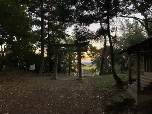 八幡神社の鳥居