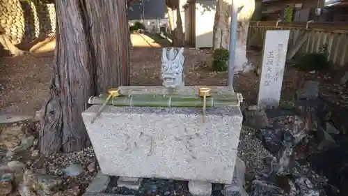 八幡神社の手水