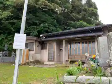 蓮性寺の本殿・本堂