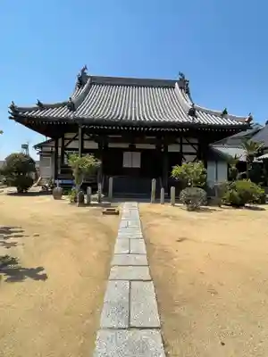 正縁寺の本殿・本堂