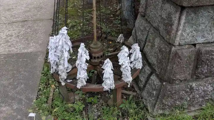 大木白山社のおみくじ