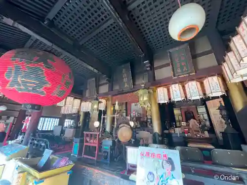 愛染堂勝鬘院の本殿・本堂