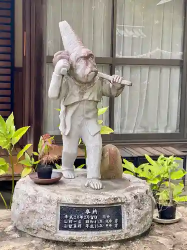 高知大神宮の像