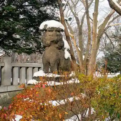 彌彦神社　(伊夜日子神社)の狛犬